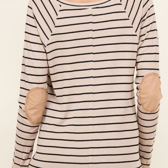 Thermal Stripe V-Neck With Patches - Picture 4 of 4